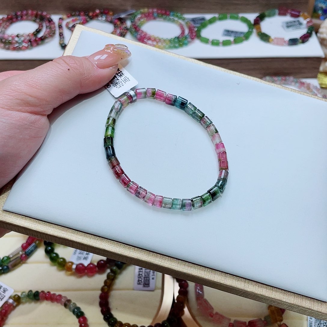 碧玺手串未镶嵌多样性发其一