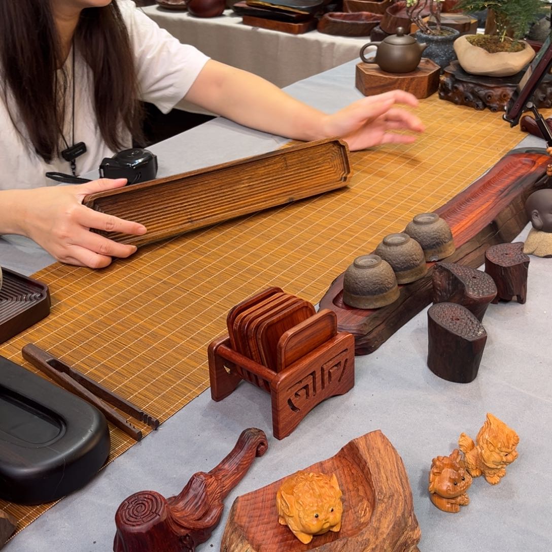 鸡翅木复古八角杯架