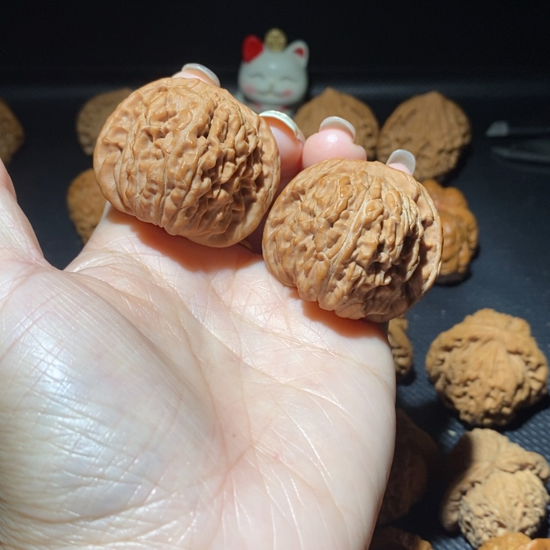 文玩核桃把件汉高楼