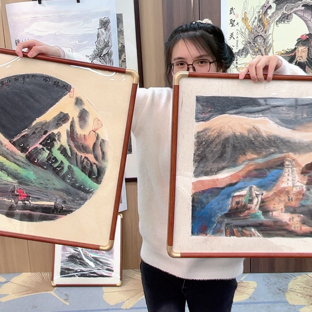 德***桐国画美女今天下午放福利