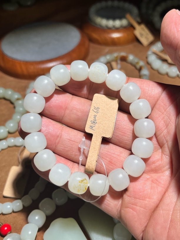 和田玉老型手串12mm