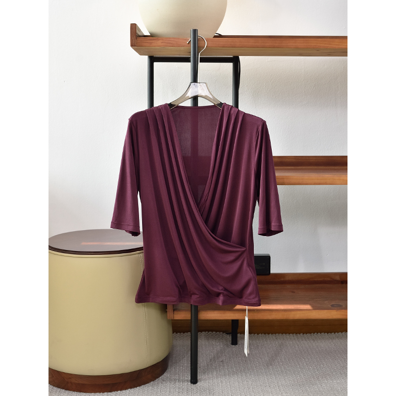 桑蚕丝法式交叉领V领中袖上衣