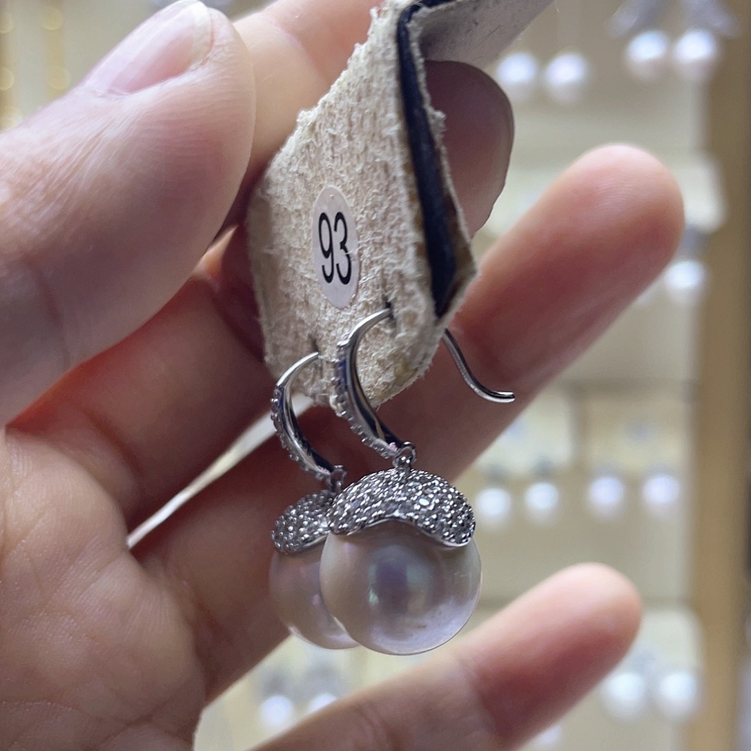 银S925镶嵌淡水珍珠耳饰