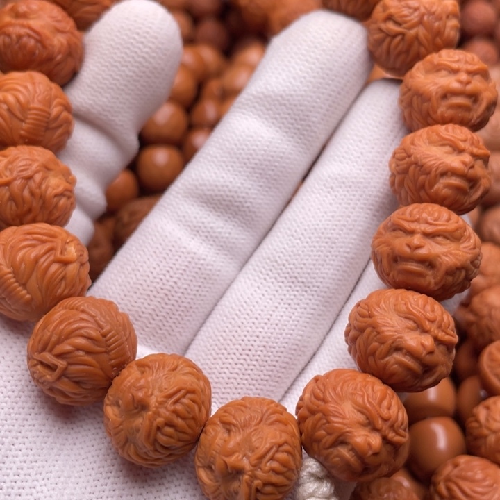 猴头核桃吊坠6****8斗战胜佛