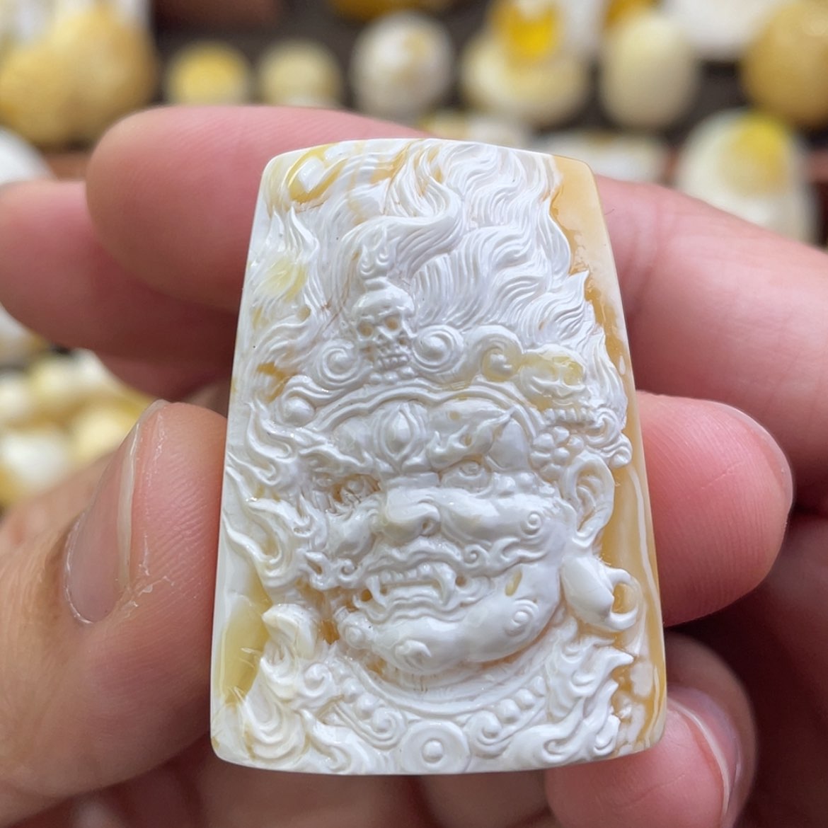 【闪购商品】琥珀裸石未镶嵌琥珀蜜蜡