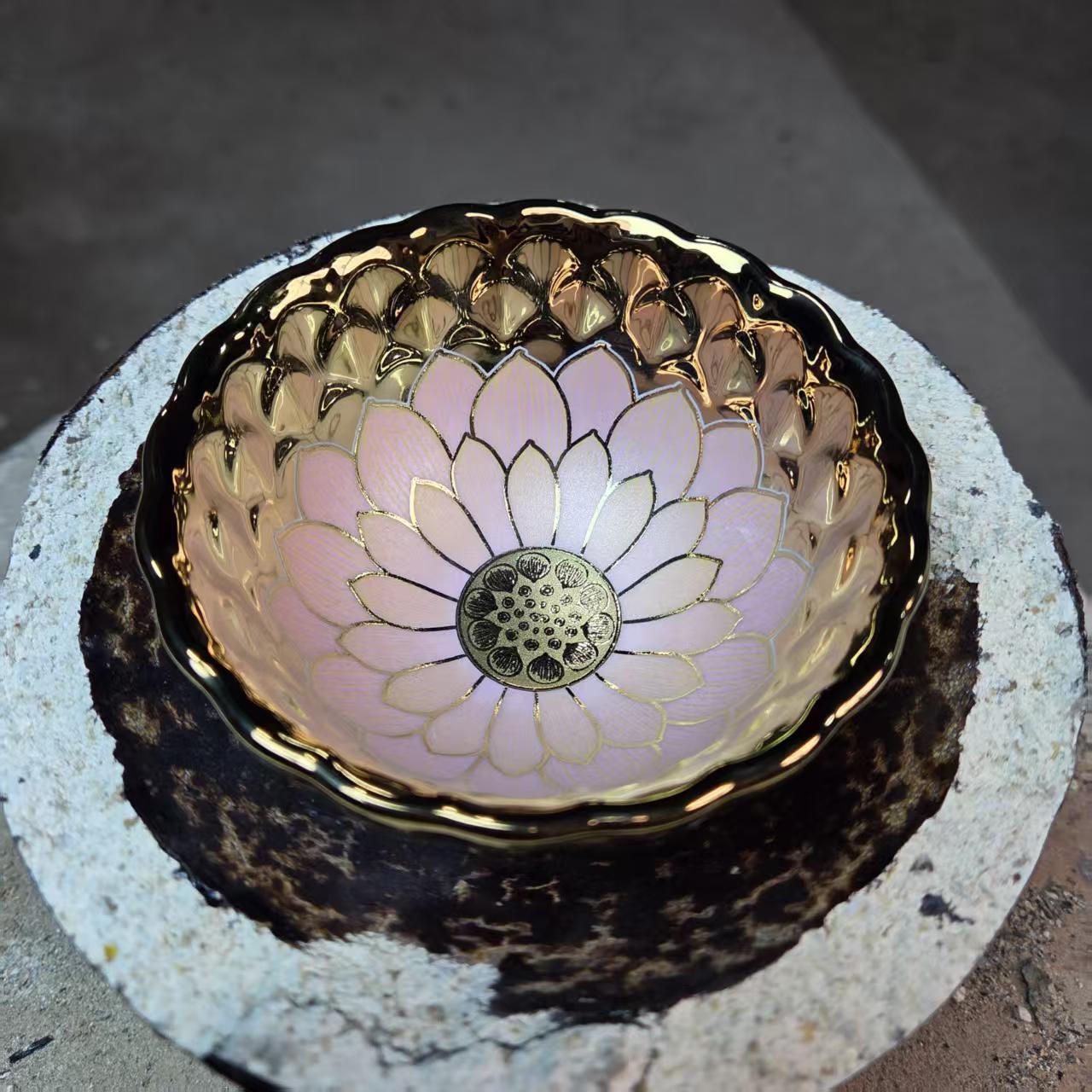 【闪购商品】梦幻金莲  47