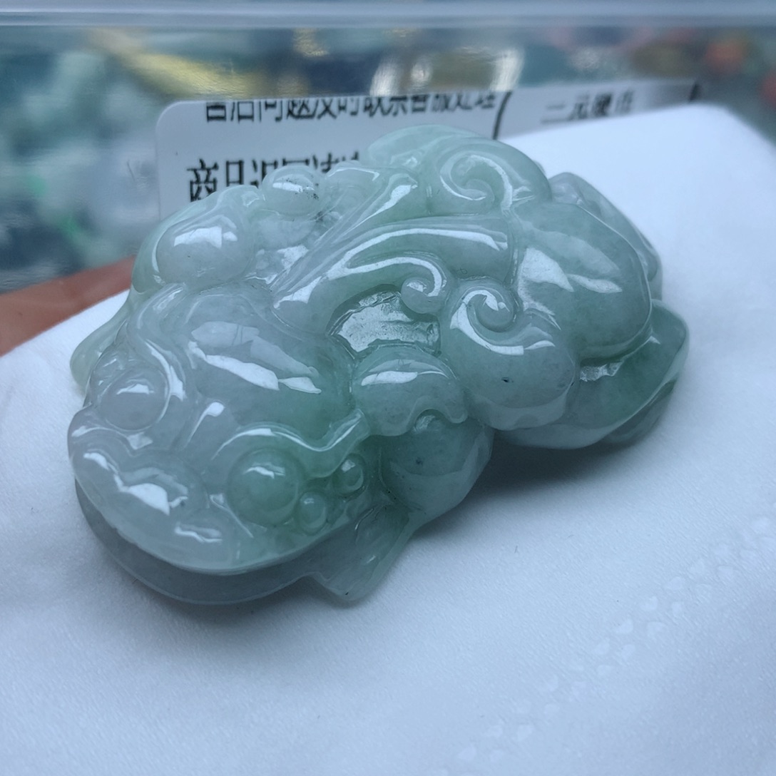 翡翠颈饰未镶嵌手串