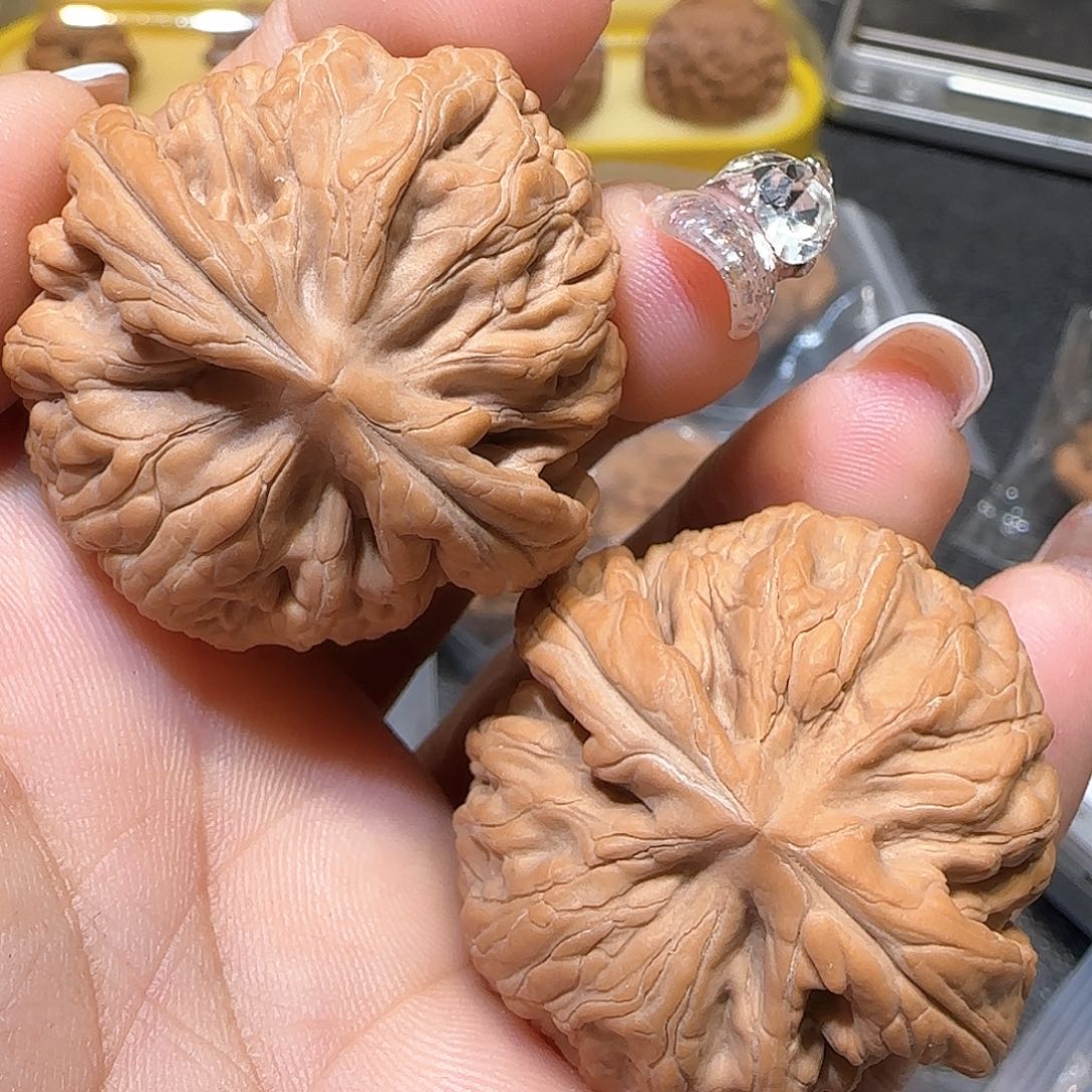 文玩核桃吊坠阿*39全品锦鲤