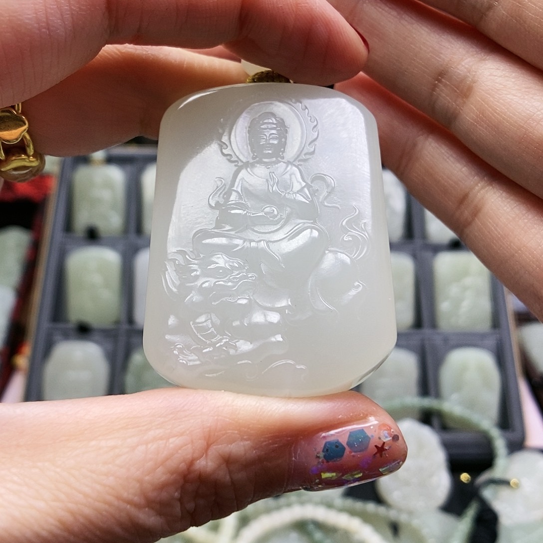 和田玉颈饰未镶嵌用****9