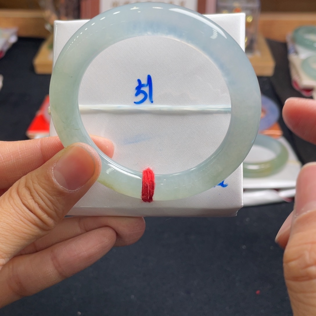 翡翠手镯未镶嵌51天然翡翠A货