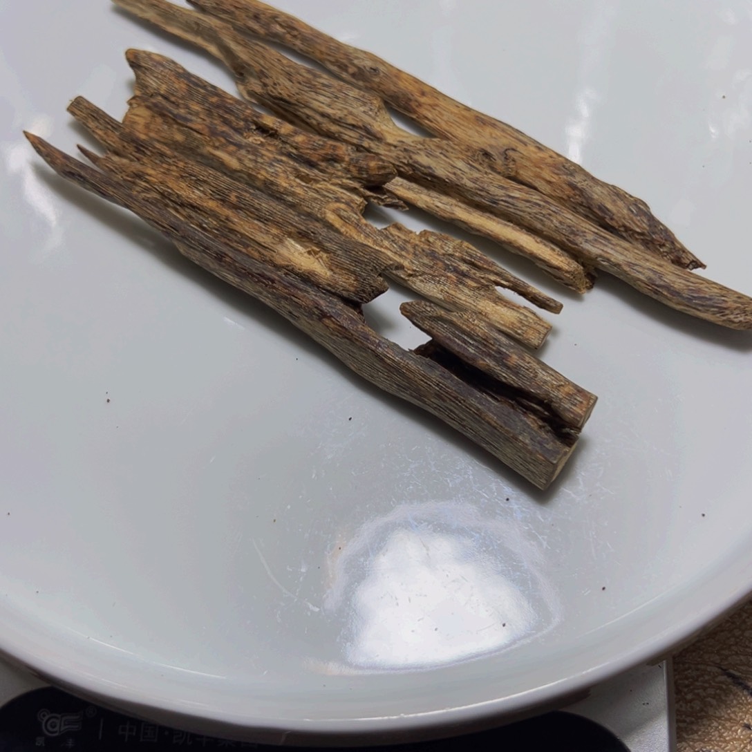 沉香沉香碎屑陈*…树芯油