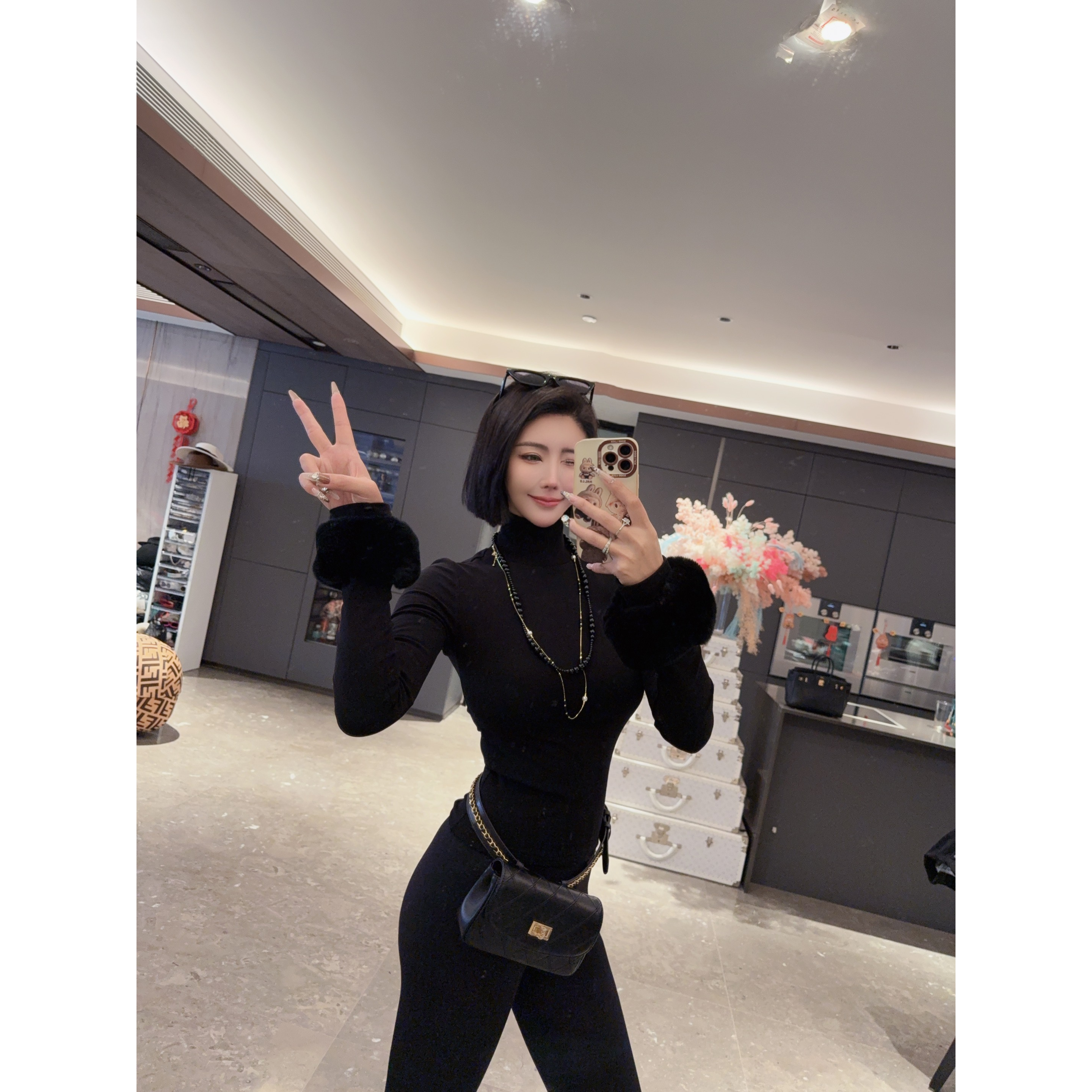 DIYI【黑暗女神】黑色净版高领毛毛袖长袖上衣SY14129