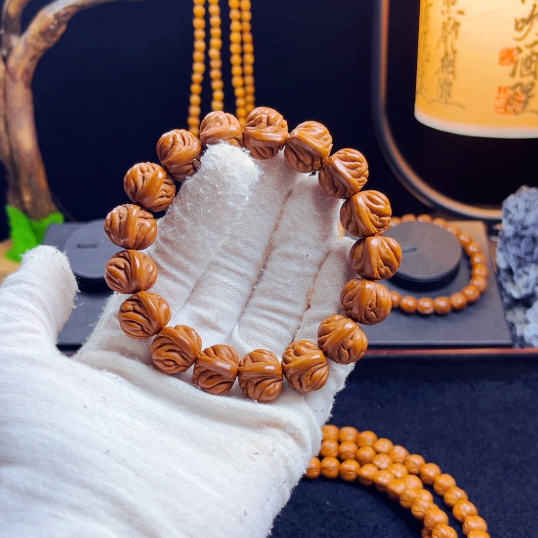 大***害桃核吊坠野生桃核