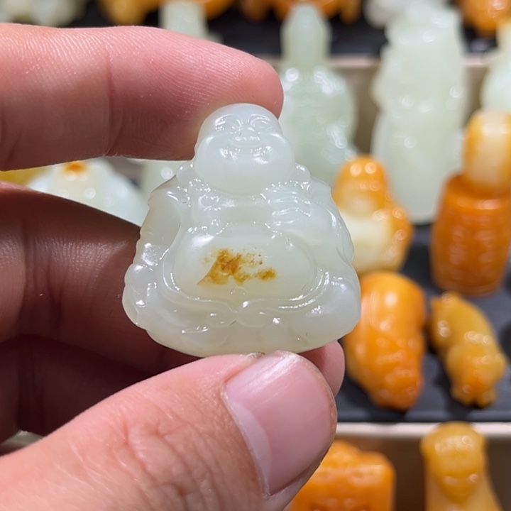 1***3和田玉未镶嵌颈饰