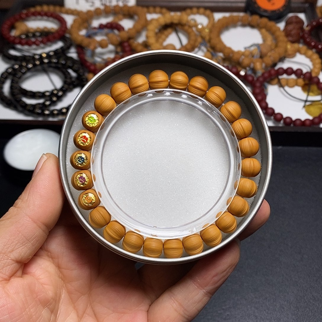 猴头核桃手串全品9-10左右五标金丝鲨鱼45号