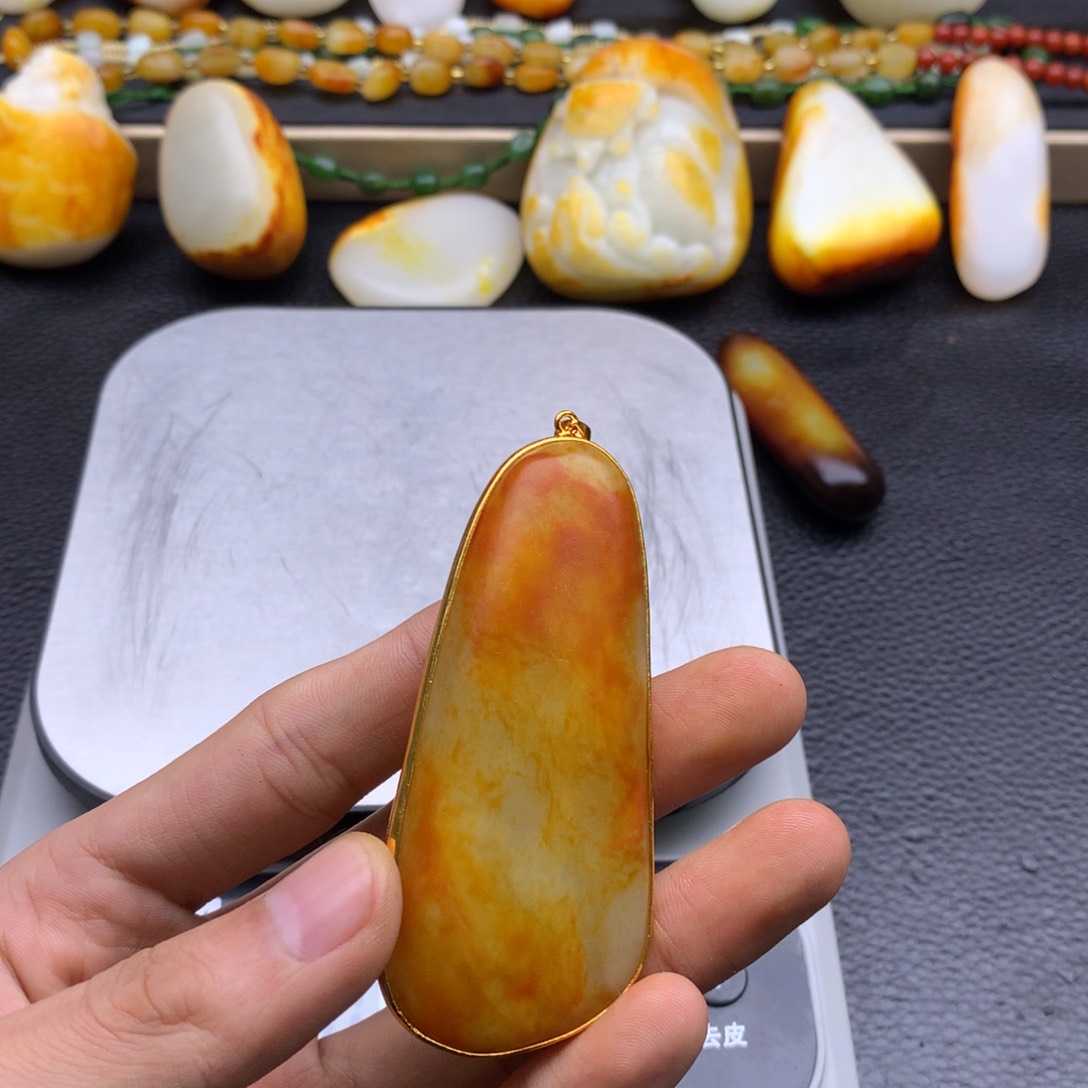 和田玉挂件未镶嵌