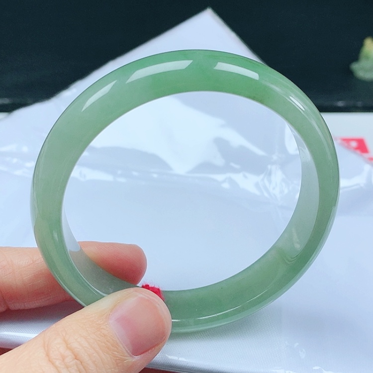 【闪购商品】翡翠手镯未镶嵌天然翡翠手镯