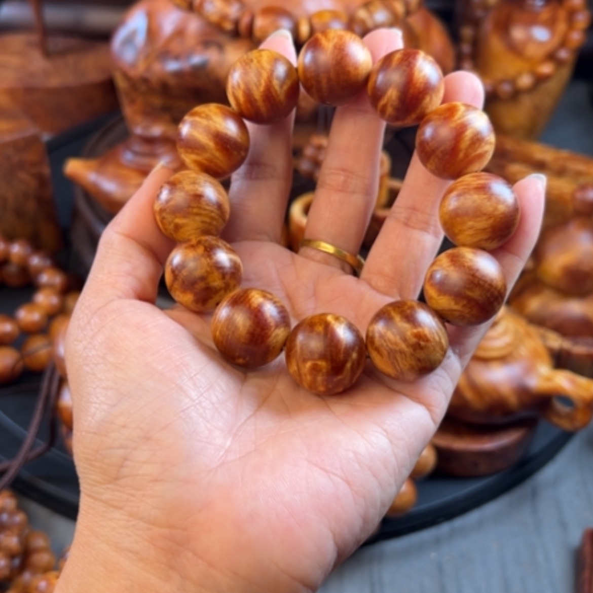 【闪购商品】松木（琥珀木）手串/手链子*