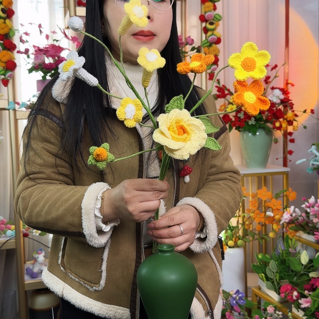 手工钩织设计花束