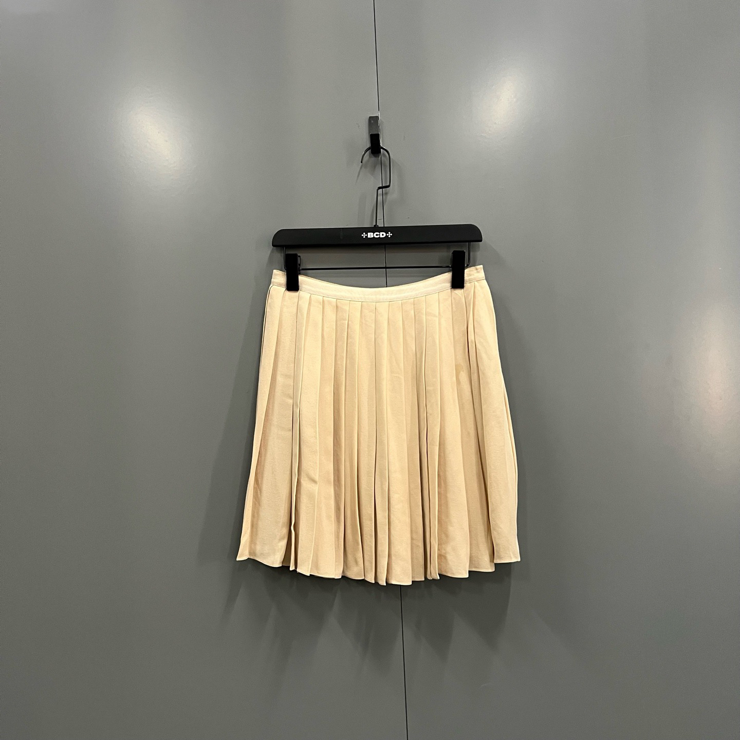 tt1 纯色百褶裙打底衫 38码/95新/020285/无领标