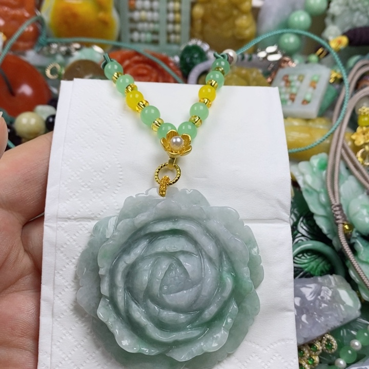 翡翠吊坠(不含链)未镶嵌