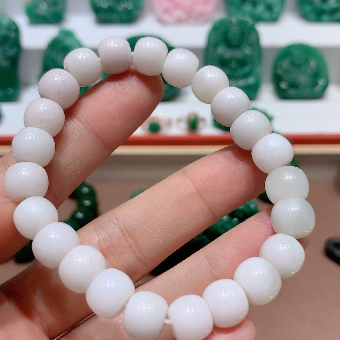 独山玉挂件未镶嵌