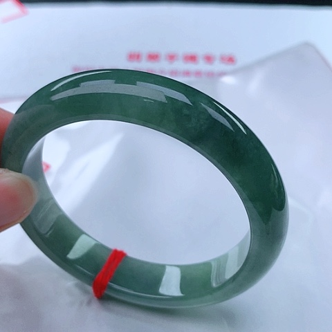 翡翠手镯未镶嵌35 号翡翠手镯