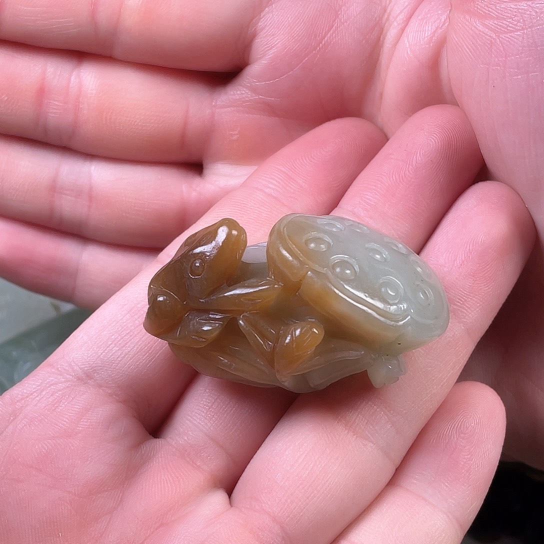 和田玉（糖玉）未镶嵌颈饰