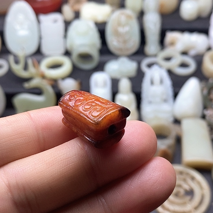 和田玉挂件未镶嵌