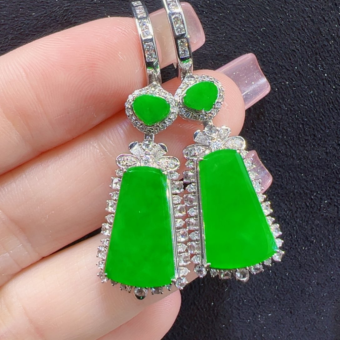 翡翠耳饰18K金镶嵌耳坠