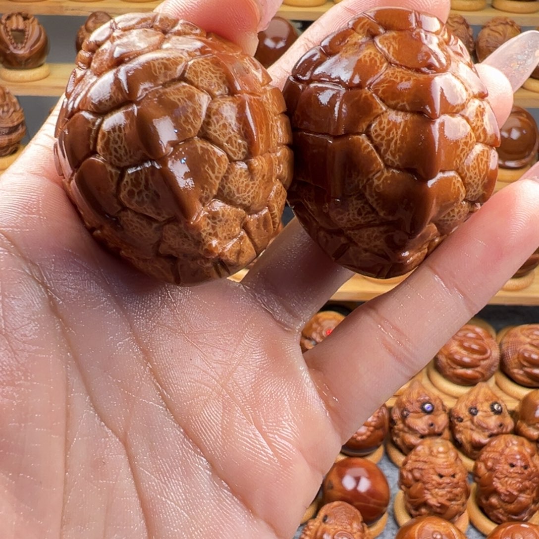 佟***）手串/手链橄榄核龙脊富甲