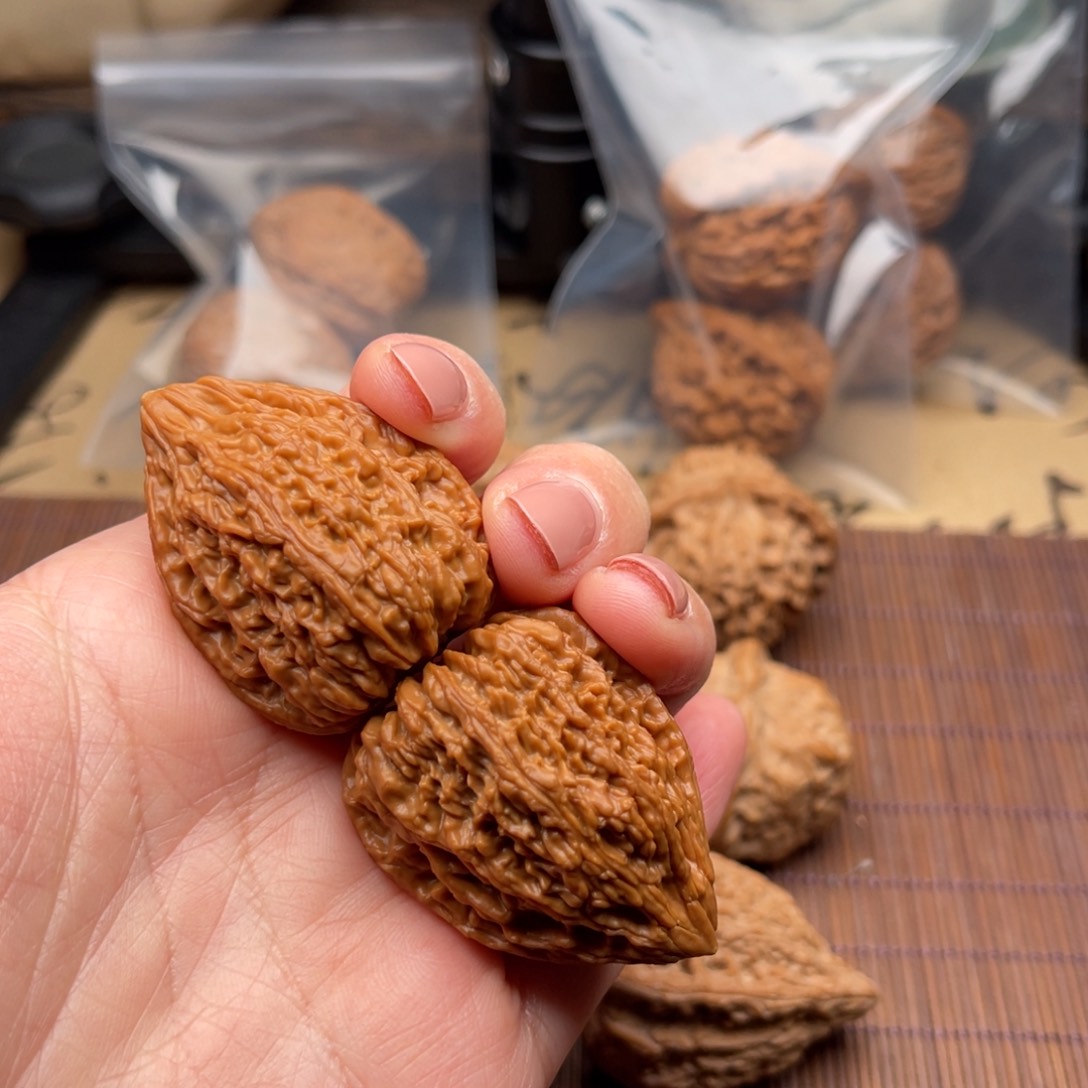 吊坠文玩核桃花*33塔尖