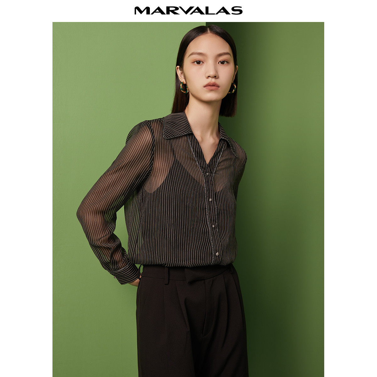 【小熊专属】条纹衬衫女薄款百搭衬衣高级感V型翻领通勤上衣M330070