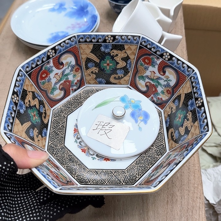 瓷片噗哈哈哈哈哈哈哈哈哈