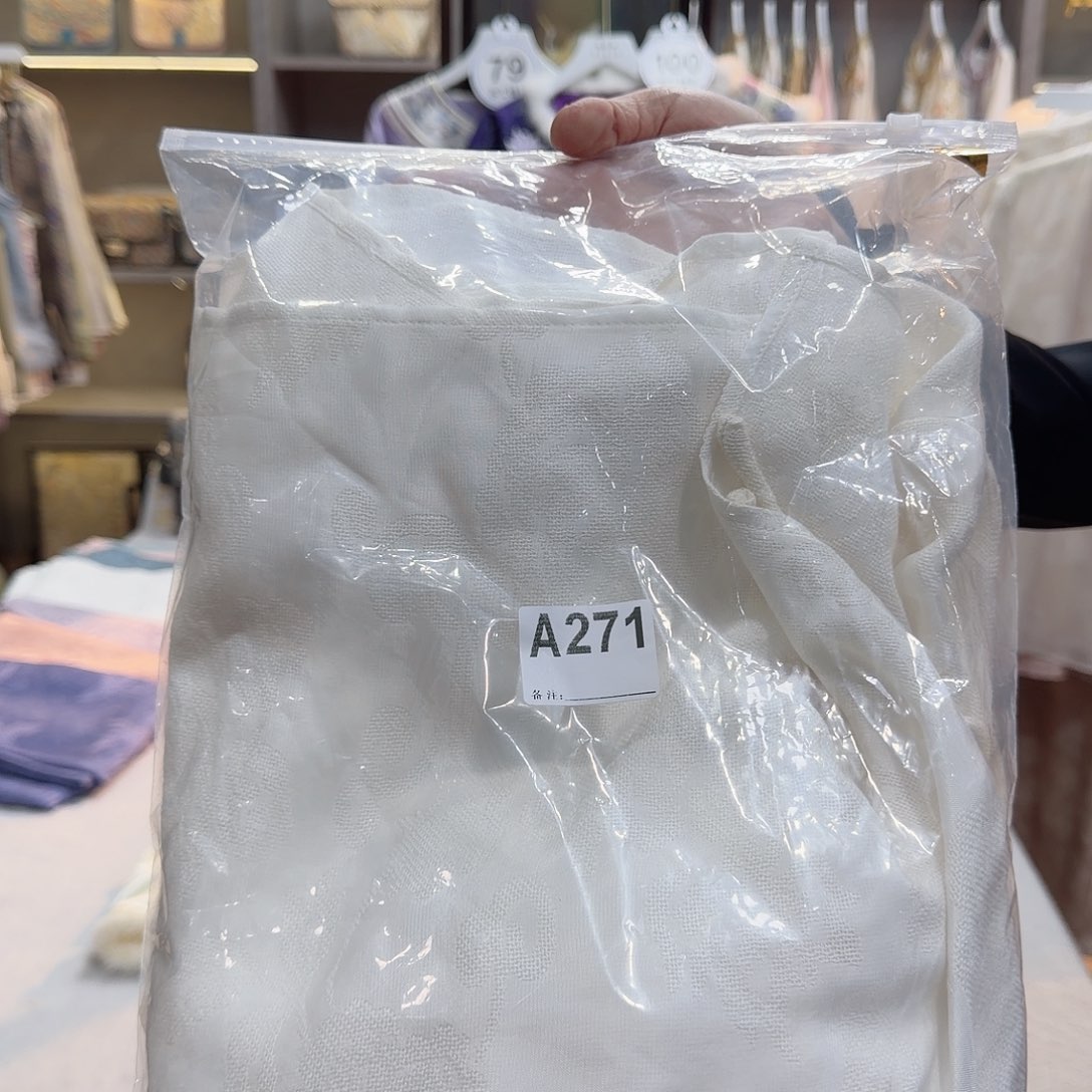 静***姐非遗传承人的精神风貌和精神