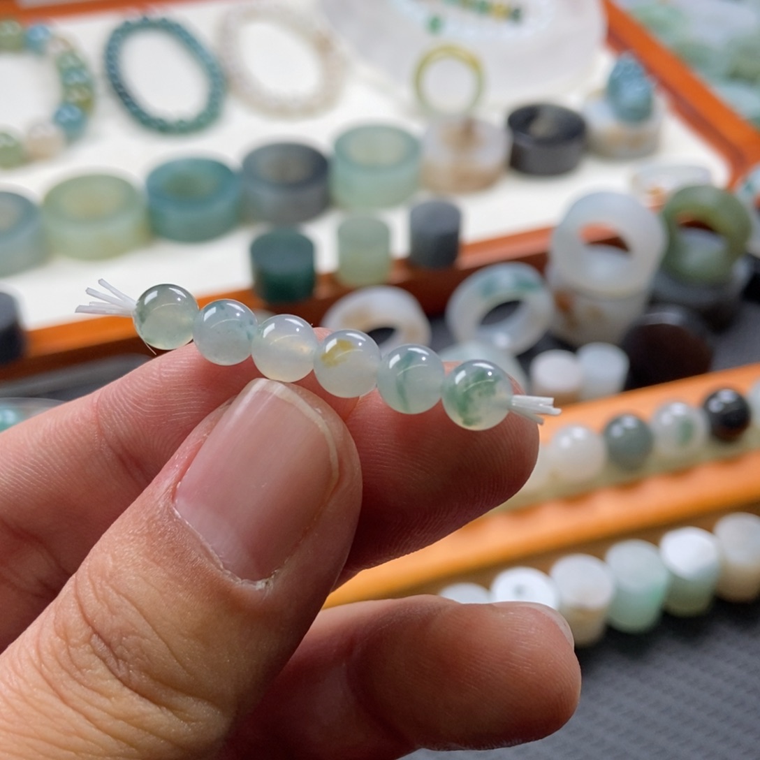 颈饰未镶嵌翡翠?****多璟一珠宝翡翠成品