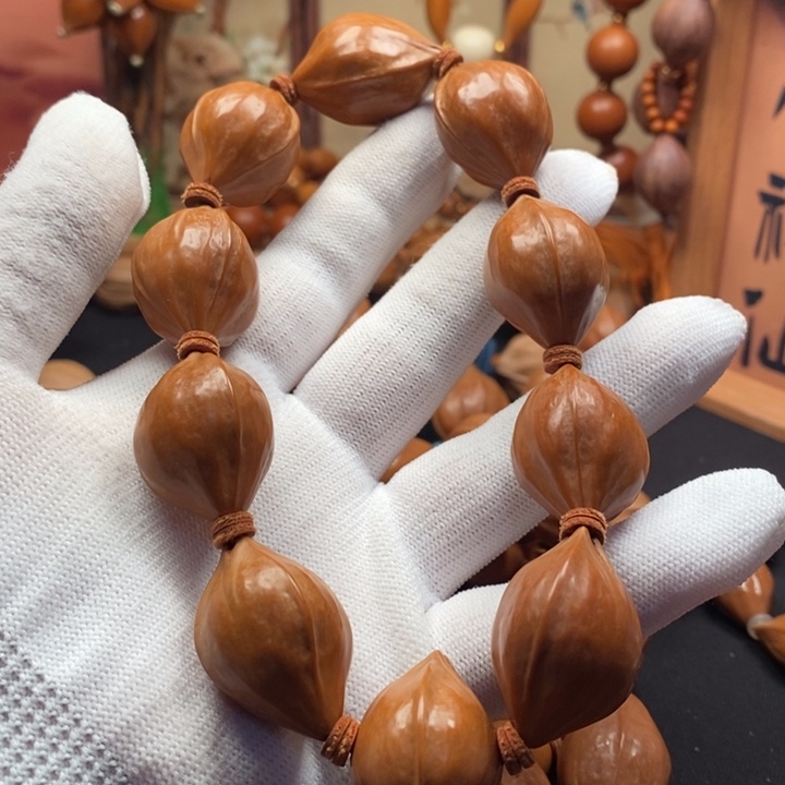 橄榄核手串/手链2.0三花铁盒