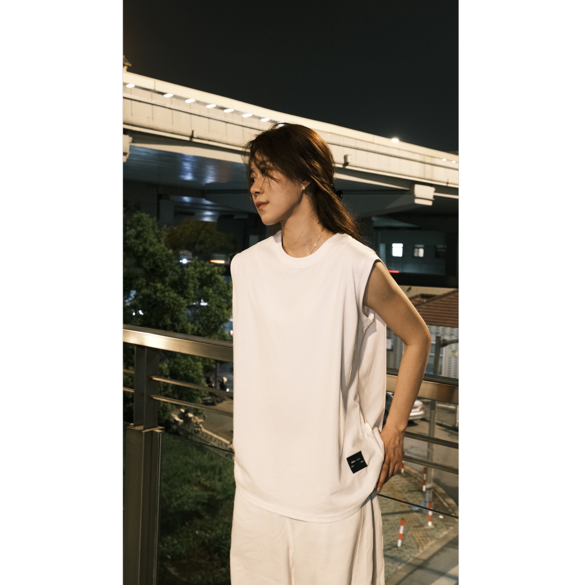基础痕迹 小袖口专为女生设计无袖背心