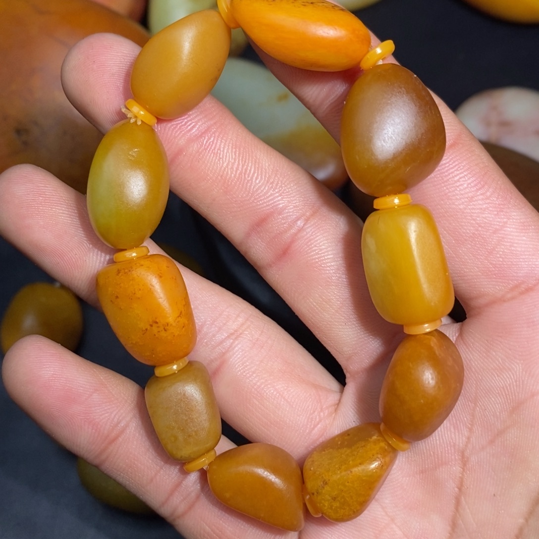 和田玉未镶嵌珠宝奇石