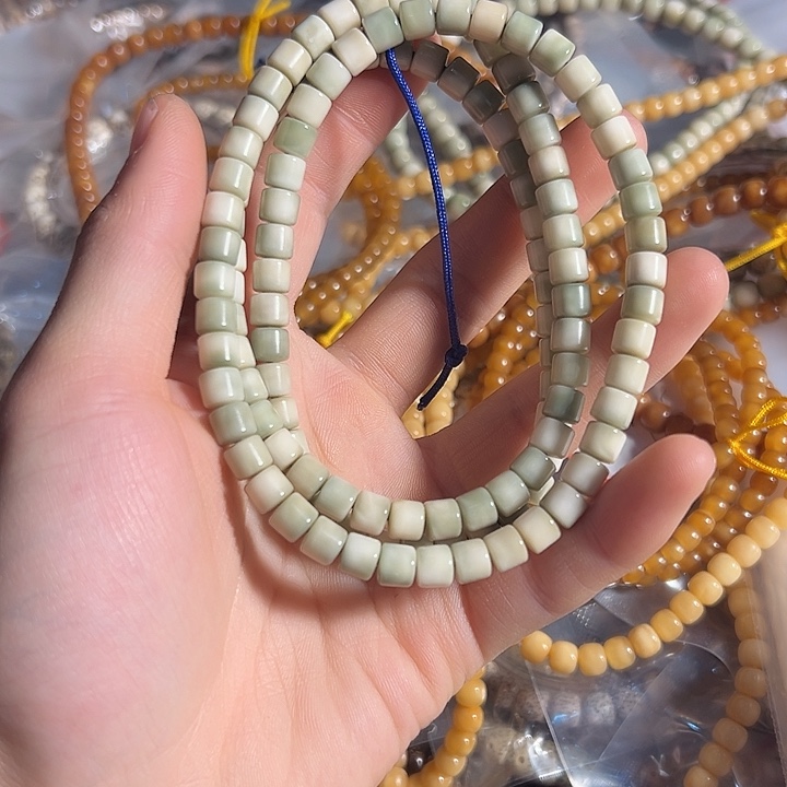 吊坠星月菩提石玉料龙脊长串108+备用，有钥匙孔