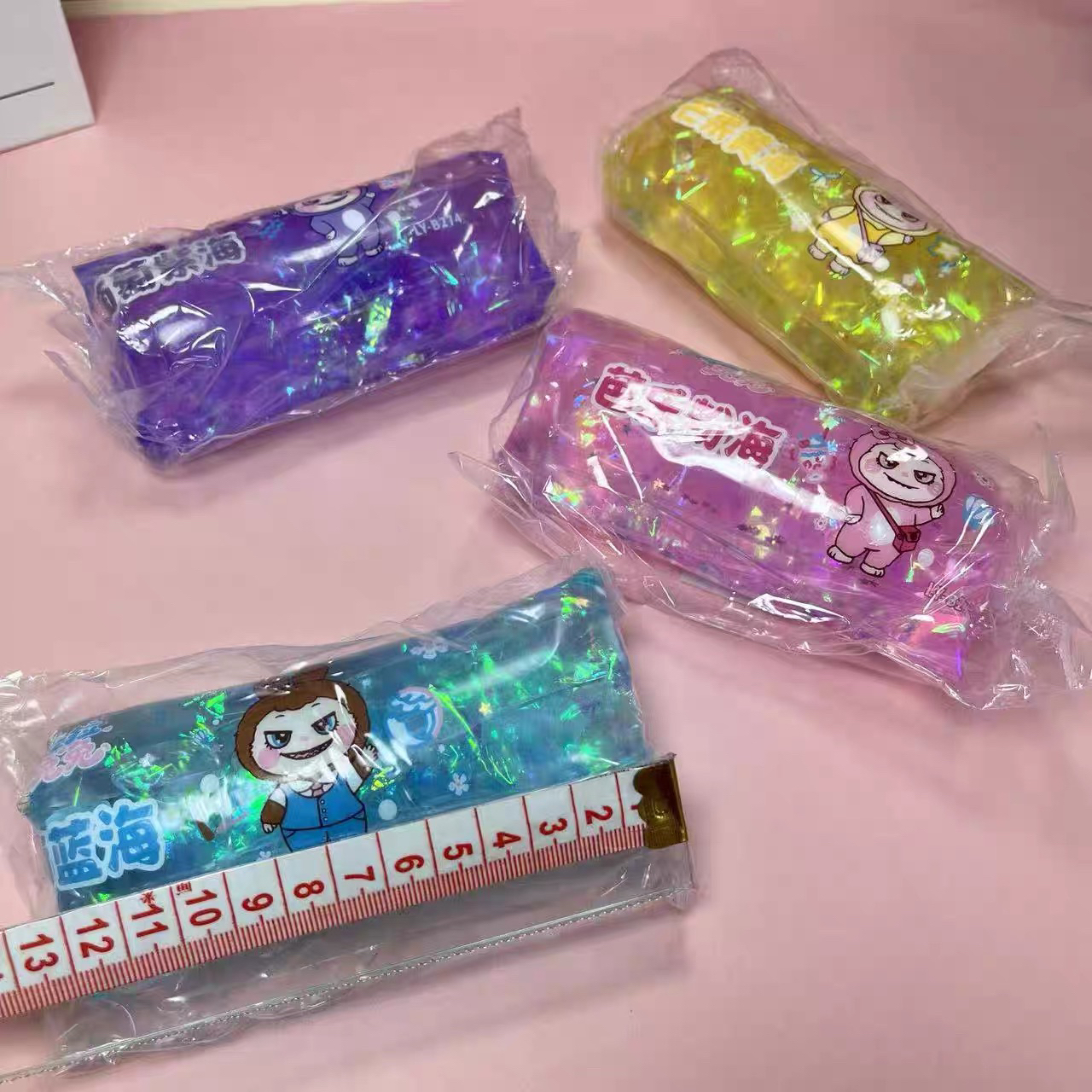 12个装创意抓不住的水蛇水球整蛊玩具减压发泄可爱小玩具