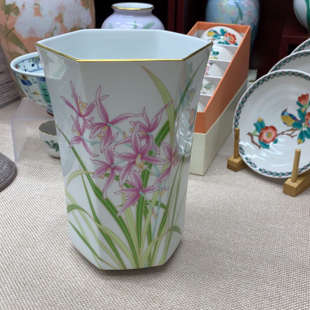 摆件青子瓷器质量好好