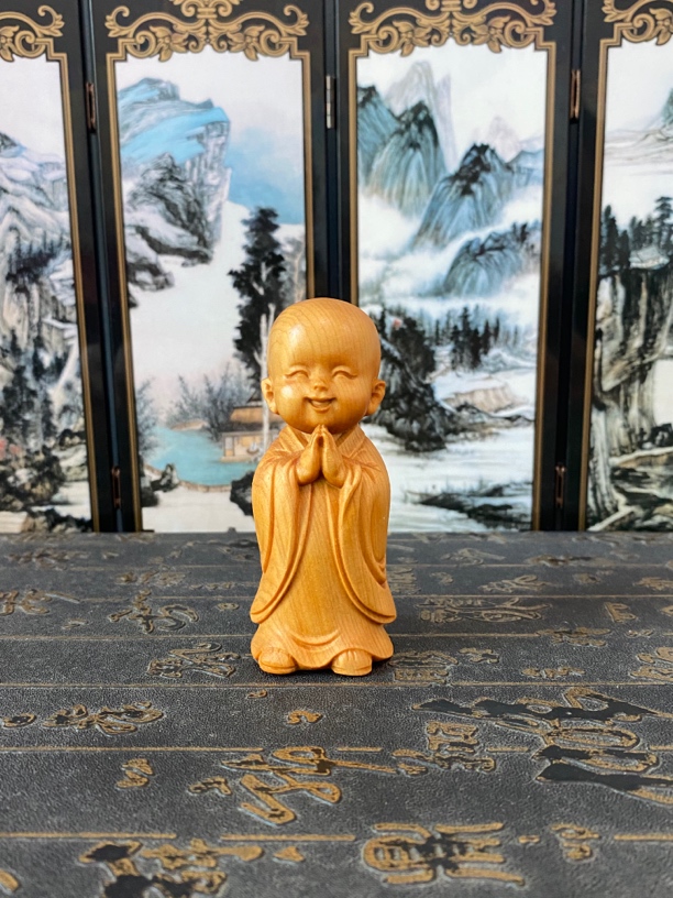 崖柏木雕小沙弥摆件复古禅意家居装饰手把件高8厘米
