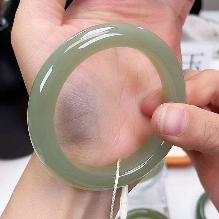 和田玉手镯55未镶嵌