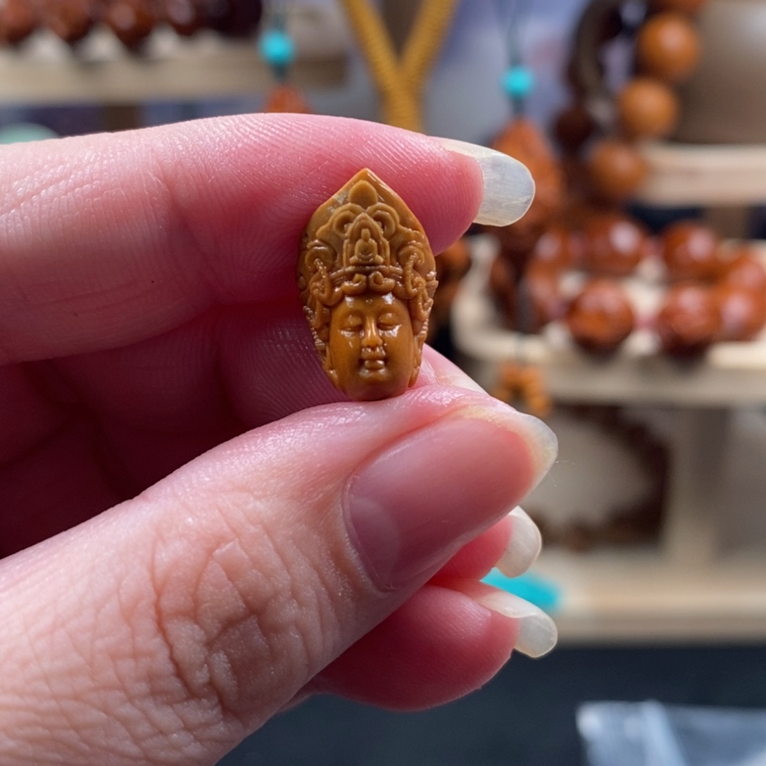 橄榄核吊坠核尖观音菩萨单籽