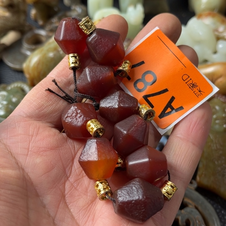 玛瑙/玉髓颈饰合金