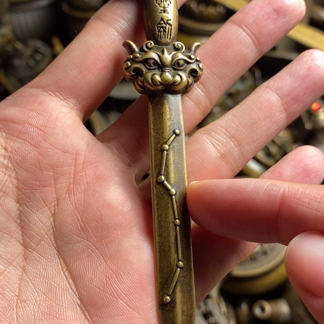 精美铜器做工精良