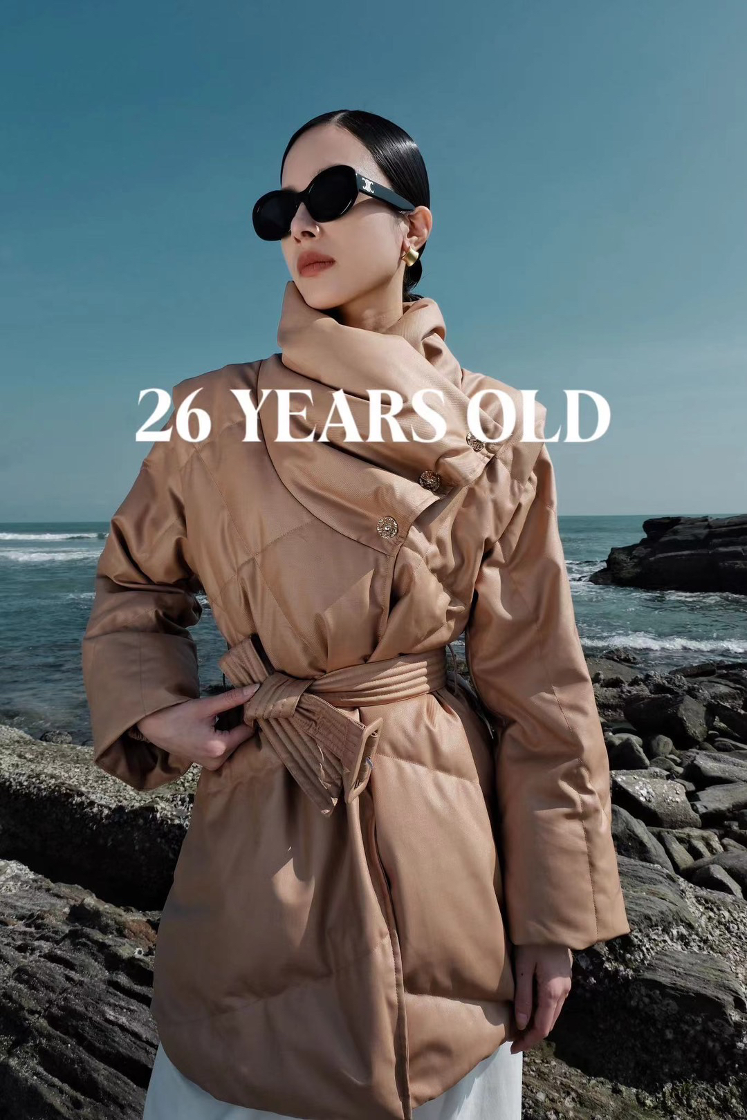 中国风立领长款羽绒服保暖收腰咖色女装毛领设计师女士秋冬