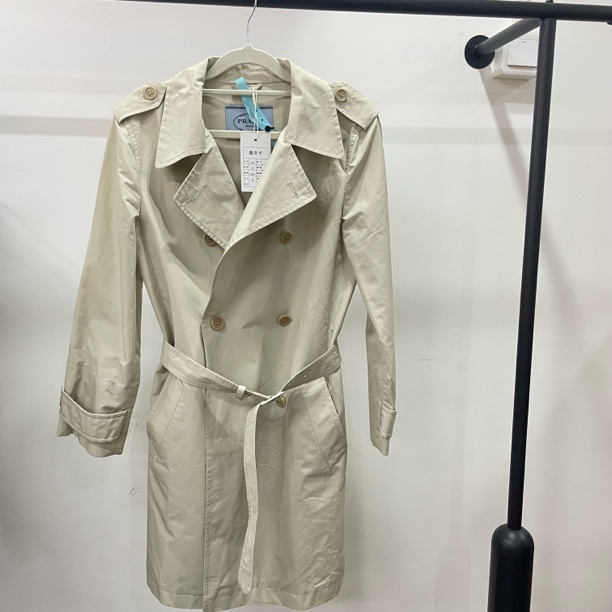 99新 Prada/普拉达 中长款风衣/40码/A03365