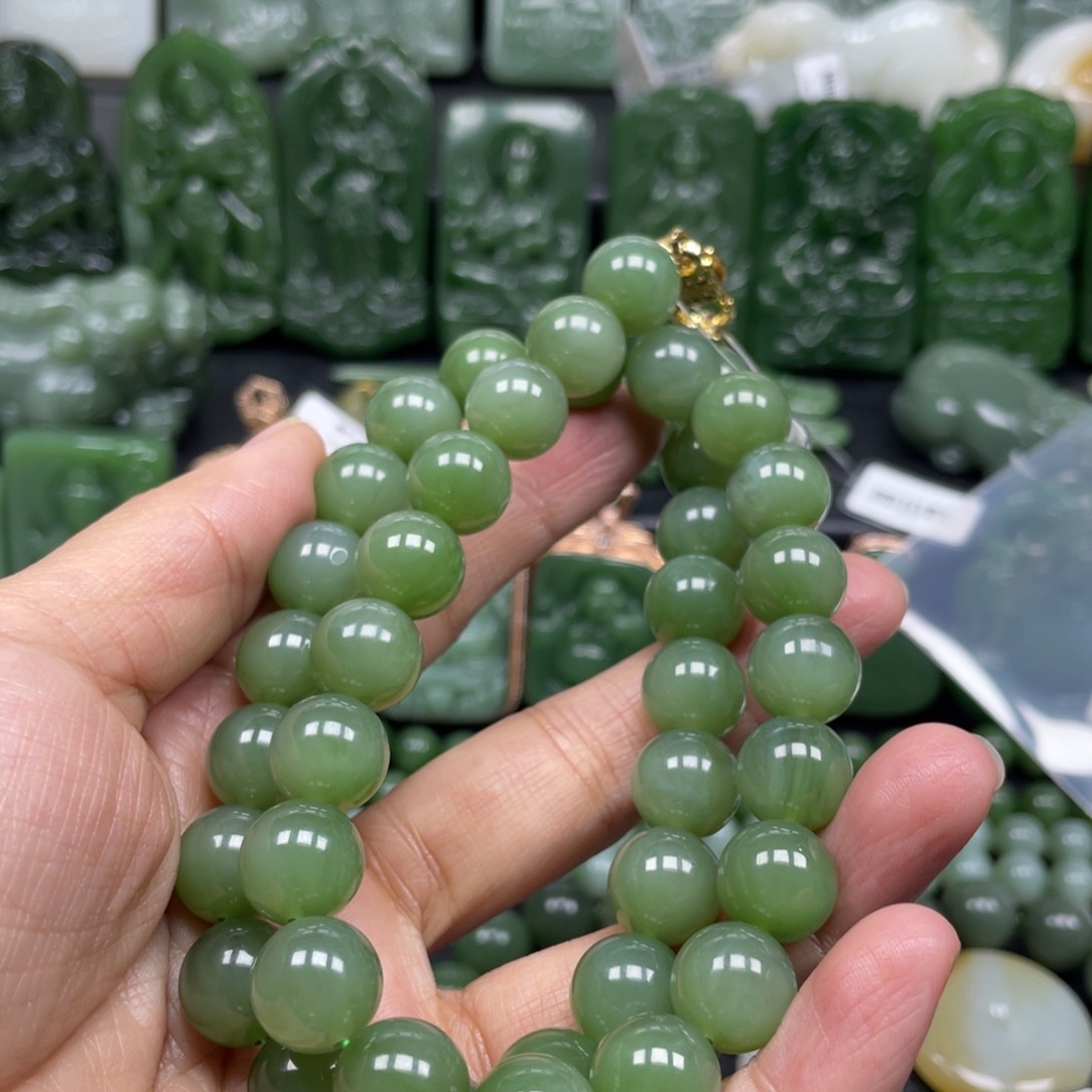 【闪购商品】和田玉挂件未镶嵌塞**马